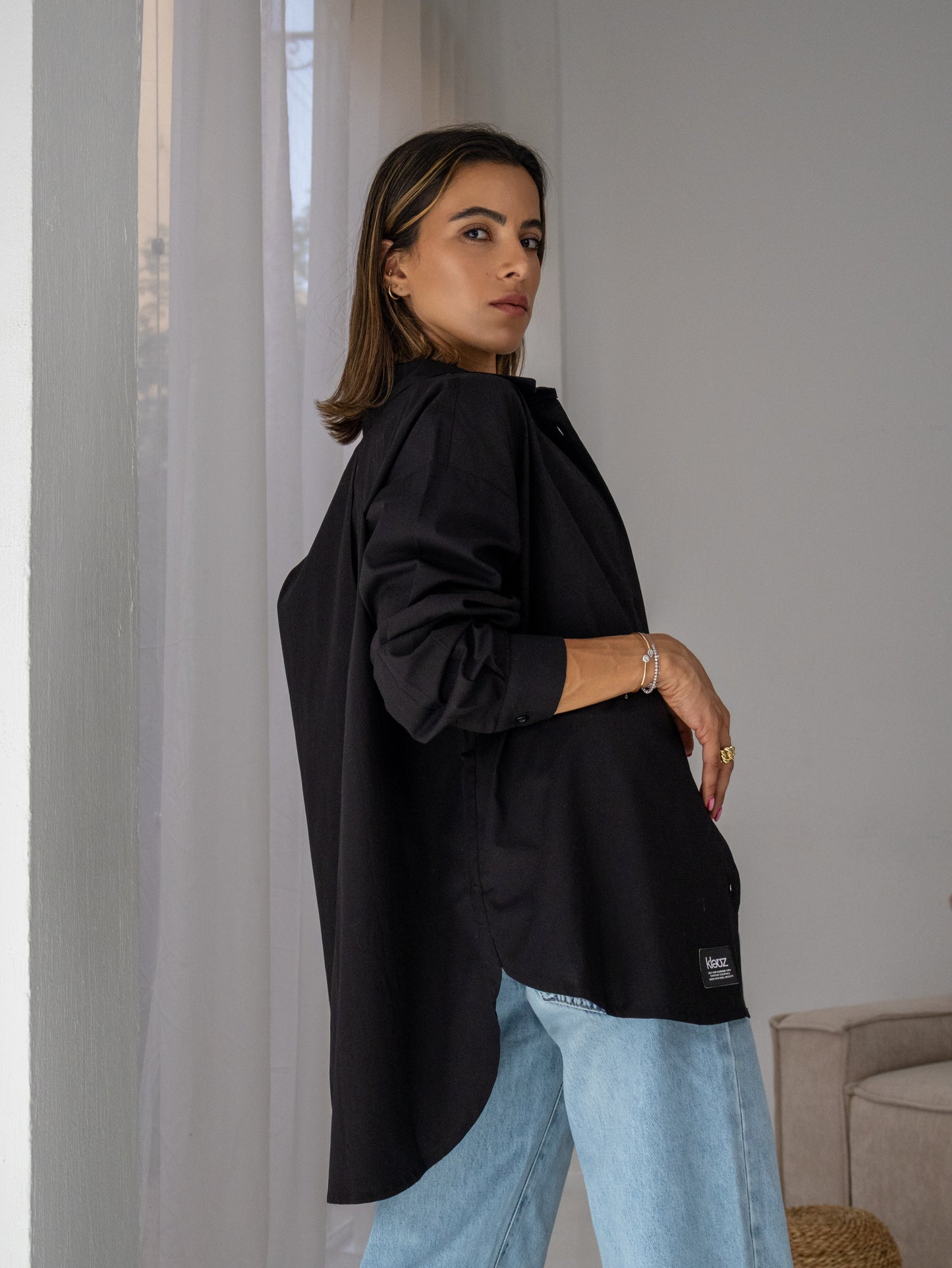 Infinite Basic Shirt in Black