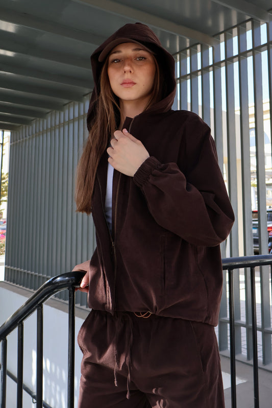 Velvet Grace Set in Brown