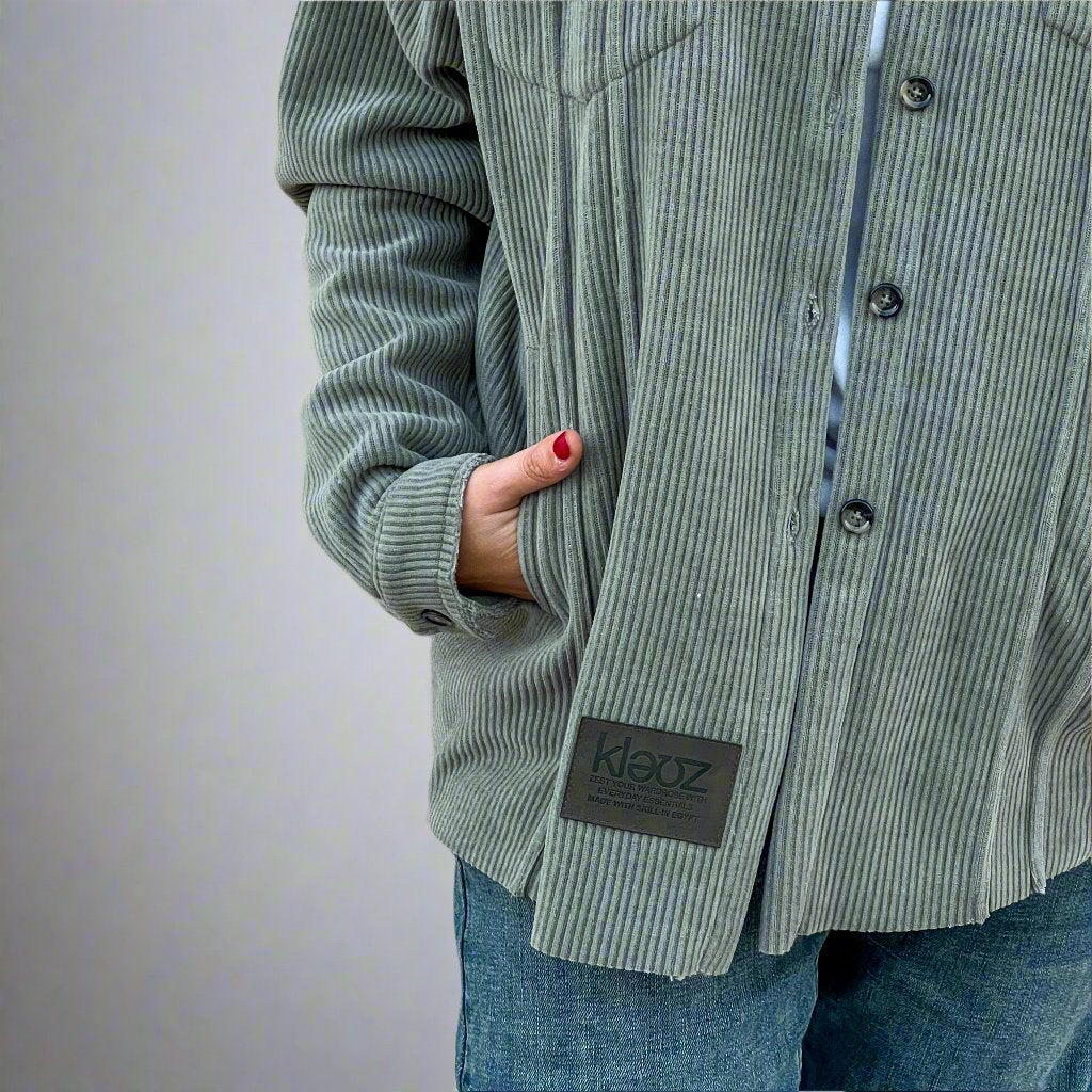 City Velvet Jacket in Olive