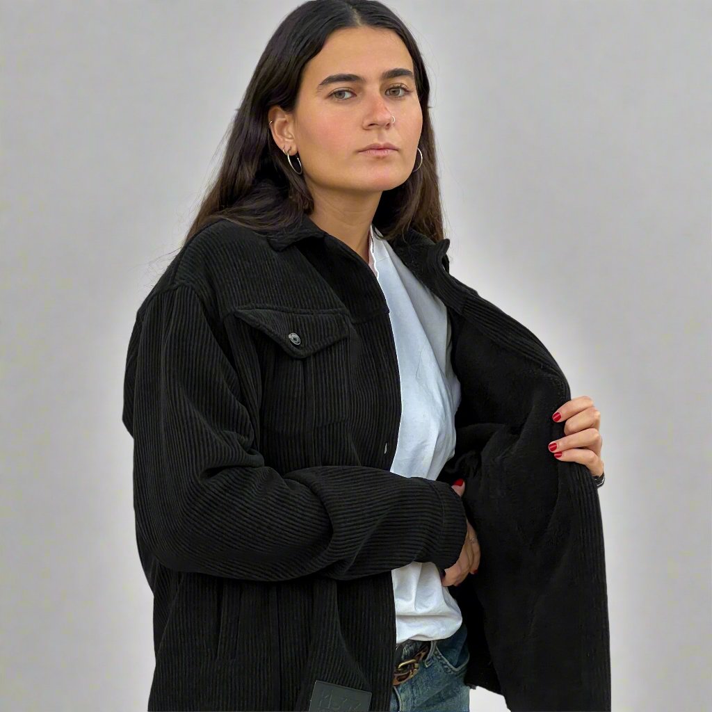 City Velvet Jacket in Black