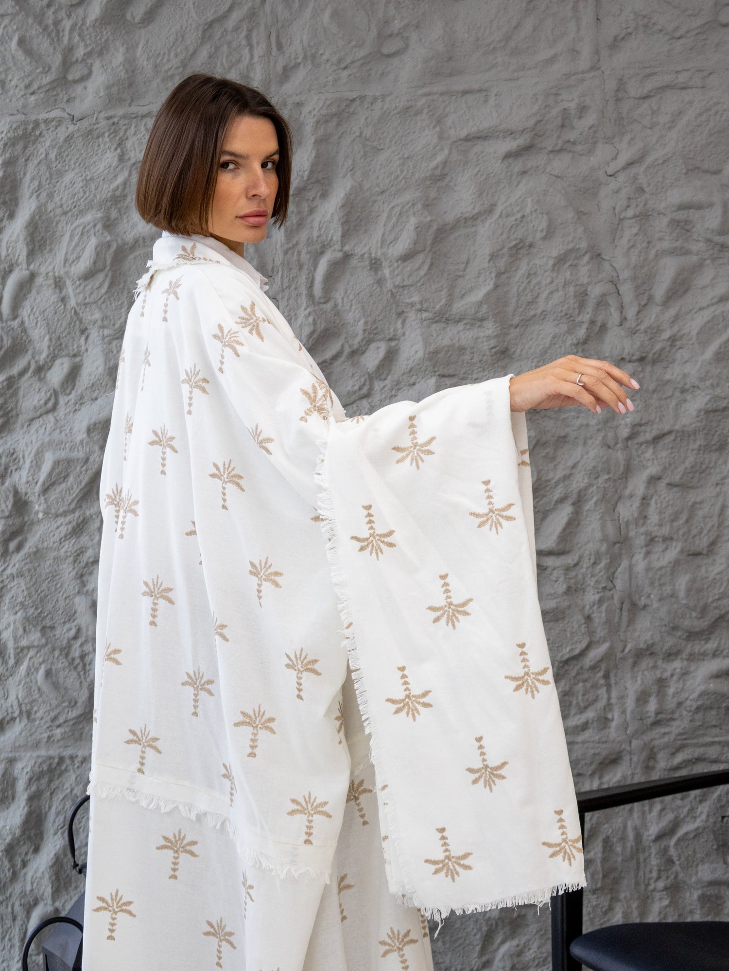KIMONOS