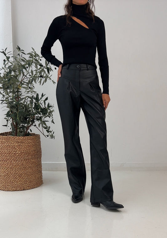 Alloy Leather Pants in Black