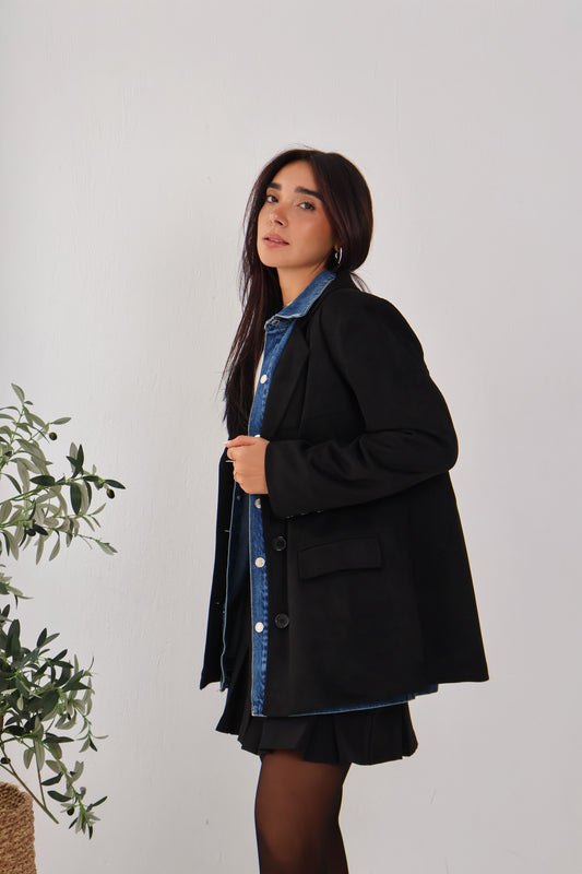 Rustline Blazer in Black
